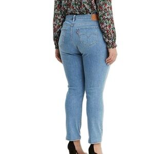 Levi’s 311 Shaping Skinny Jeans Plus Size 33 Light Blue Wash Denim